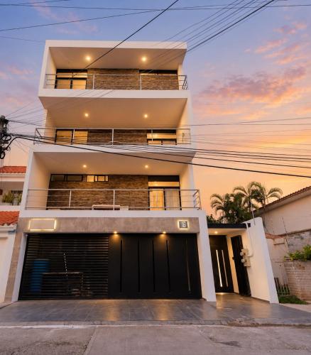 Apartamentos Torre II Condominios - Pet Friendly