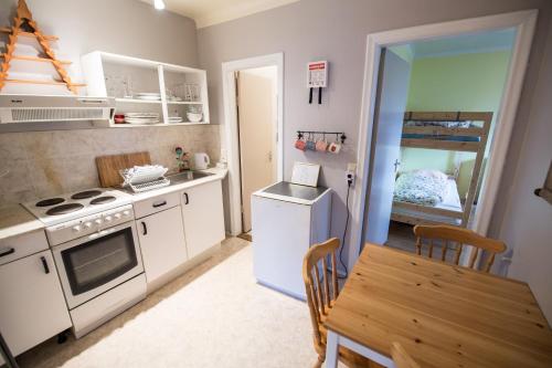 Kitchen, The Bookstore Family Apartment in Hellissandur