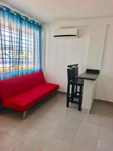 Karnak Ciudad Flamingo Apartment for 8 people in Chichiriviche