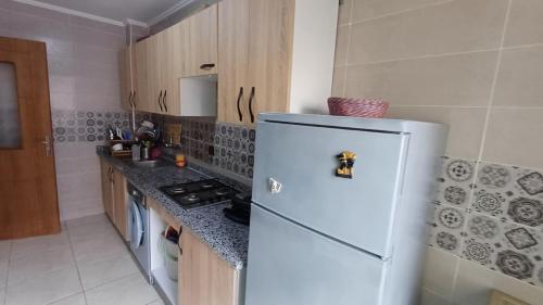 Apartamento moderno cerca del aeropuerto de tanger in Gzennaia