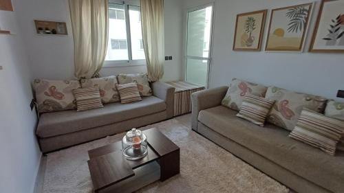 Apartamento moderno cerca del aeropuerto de tanger in Gzennaia