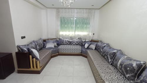Apartamento moderno cerca del aeropuerto de tanger in Gzennaia