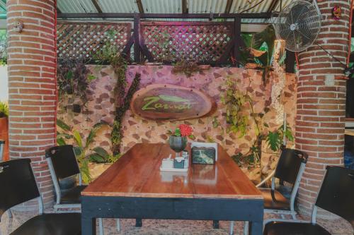 Restaurant, Vinas Hotel in Lanquin