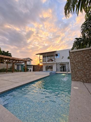 Mini Suite Marea primera línea de Playa y Piscina
