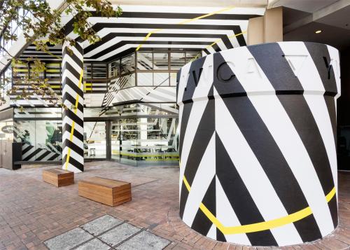 Song Hotel Sydney - image 2