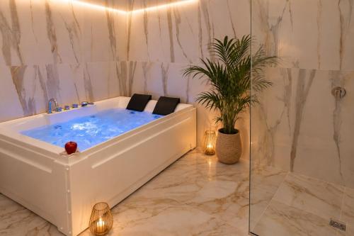 BELLINI JACUZZI SUITE Catania 3