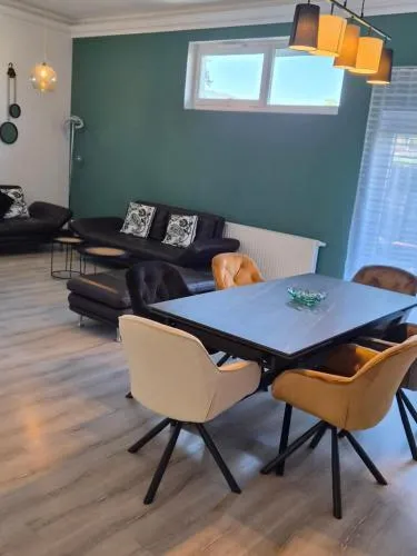 Exklusive FW mit 3 SZ und großer Terrasse in Gratkorn, Österreich