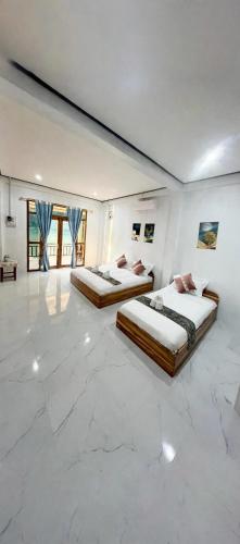 Views Backpackers Hostel  in Nong Khiaw