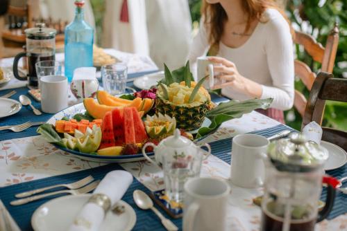Food and beverages, Colina Secreta - Glamping and Villas in Puerto Viejo de Talamanca