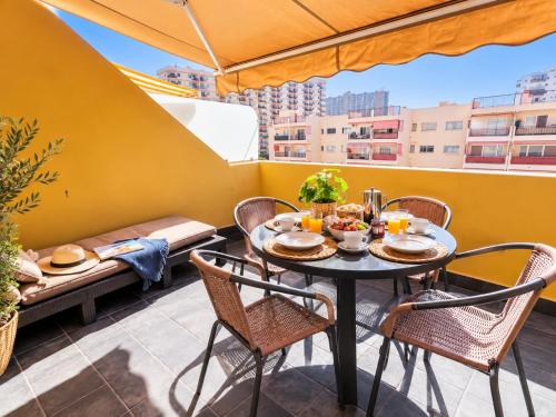 Ático Cecilia Terraza Privada y Vistas al Mar