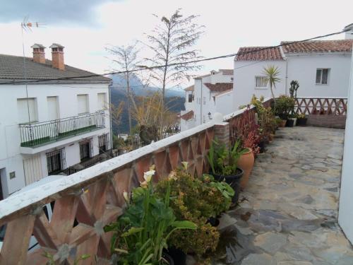 陽台/露台, 德爾維斯鄉村花園公寓酒店 (Apartamentos Rurales Jardines del Visir) in 赫納爾古亞西爾