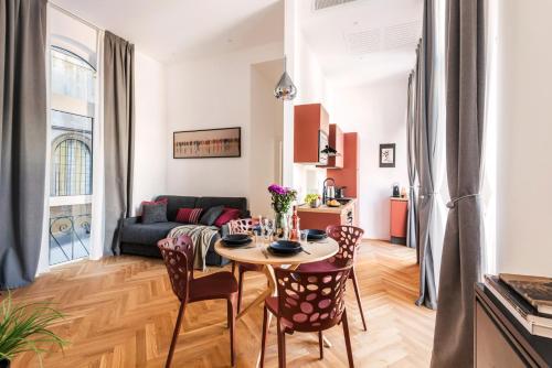 The Best Rent - Colored three-room apartment in the Barberini area