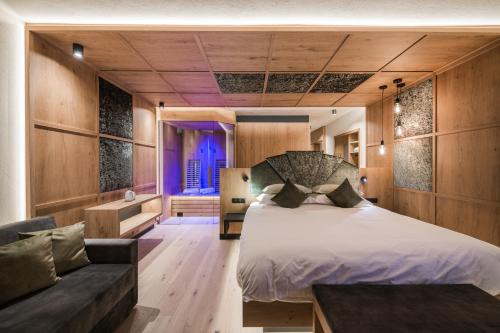 2 bedrooms, 2 beds