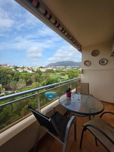Marina Golf 2-Bedroom Apartment with Pool & Views