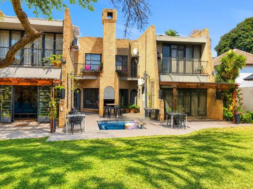 Exterior view, Grafiti Boutique Hotel in Bela Bela