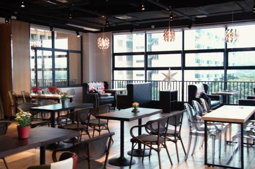 Bar/lounge, J Hotel Guangzhou University Town in University Town