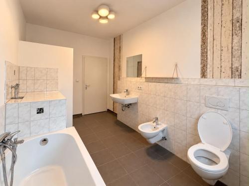 Großartige 3 Zimmer Ferienwohnung mit Kamin und Garten für 1-6 Personen (Großartige 3 Zimmer Ferienwohnung mit Kamin und Garten fur 1-6 Personen) in Kaufbeuren