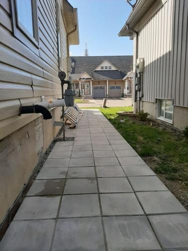 1 bedroom 2 beds , basement available monthly in Whitby