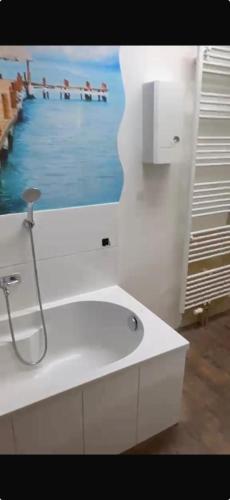 Adam's Hostel - Self Check-In & Only Private Rooms 4