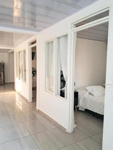 habitacion con baño privado