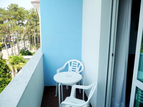 Hotel Olympia - Photo 2