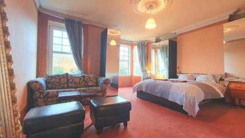 Vendégszoba, 4-bedroom Victorian Home Belfast in Knock
