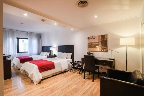 Ros Tower Hotel in Rosario