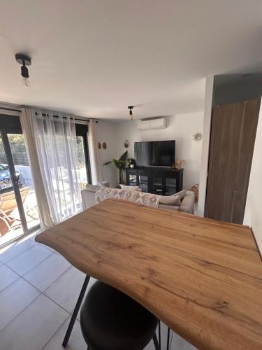 Maisonnette 32m2 climatisé avec jacuzzi au calme. 4