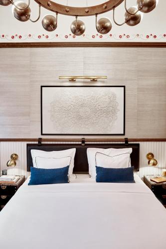 Callas House - image 7