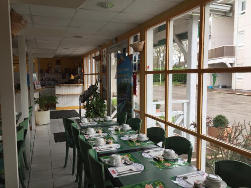 Fasthotel Plaisir photo 22