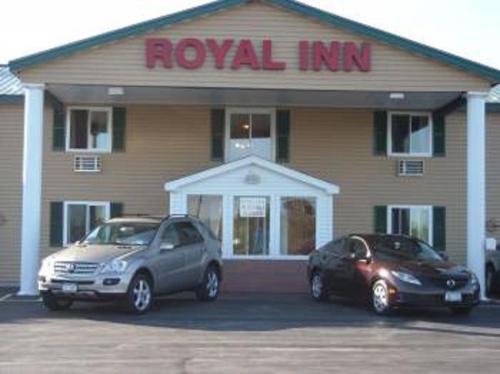 Royal Inn Motel - Accommodation - Watertown