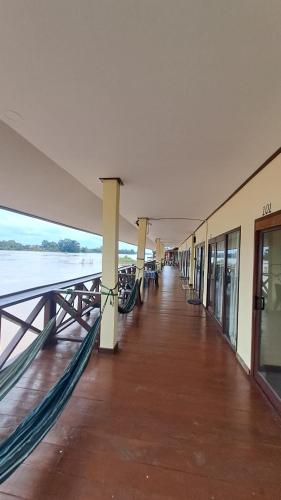 Riverside Bungalow Don Det in Muang Khong