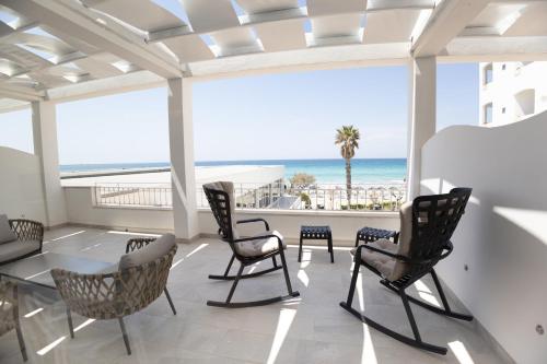 Seadmed, Grand Hotel Costa Brada in Gallipoli