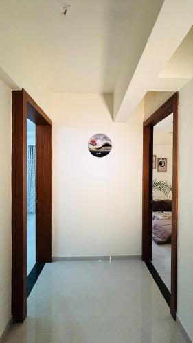Cozy Luxury Stay in Gola Gokaran Nath