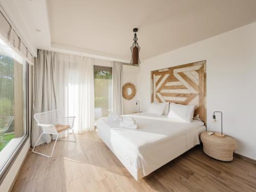 Golden Bay Suites & Maisonettes