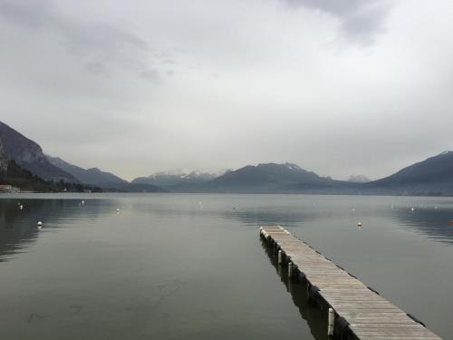 Maison Jerosaal gîte à louer Cessenaz