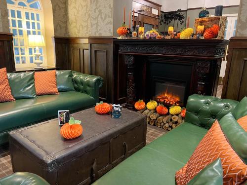 Pub/Lounge, Tinto Hotel in Symington