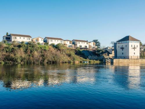 . Hôtel Mercure Villeneuve sur Lot Moulin de Madame