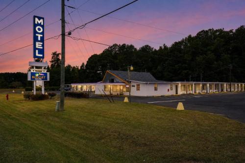 . Budget Motel