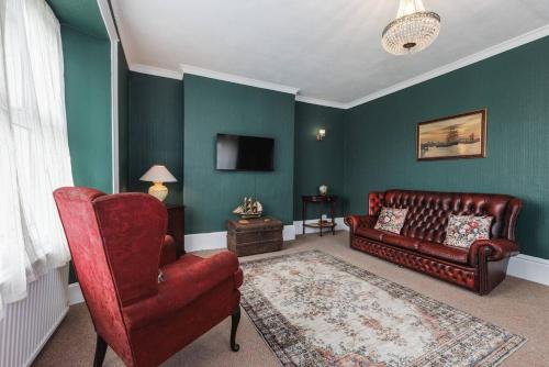 Konuk Odası, The Quarters, Maritime 3 Bedroom Flat, Sleeps 5 in Maryport