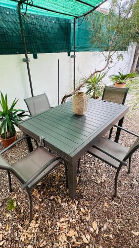 Suite propre calme 2 pièces Marseille 12eme résidentiel