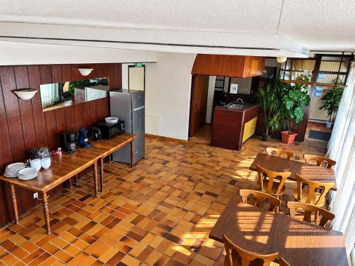 Közös társalgó / TV, Chambre Triple avec Salle de Bains Privative 2 in Vallouise
