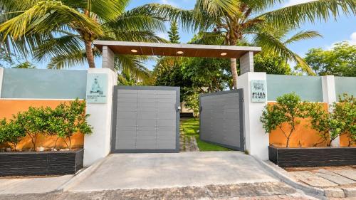 Pearl Beach Farmhouse ECR Getaway