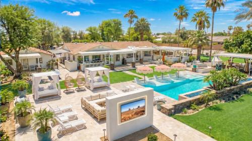 Luxe Sunset Club Ranch, 5-Acre Resort Estate