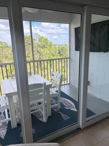 Sunshine place in Placida (FL)