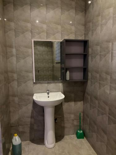 Stylish 1-Bedroom Stay in Tamale