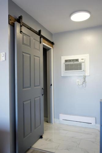 Elect Inn 5 in Cornwall (Ontario)