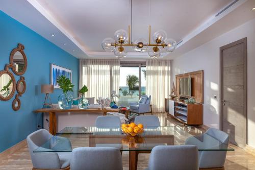 2 bedrooms, 4 beds