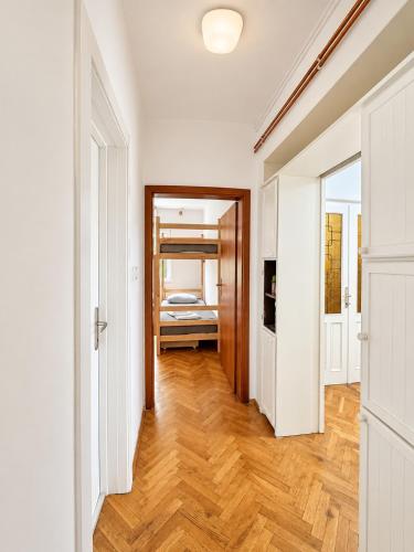 Golden Bay Apartment in Kotor