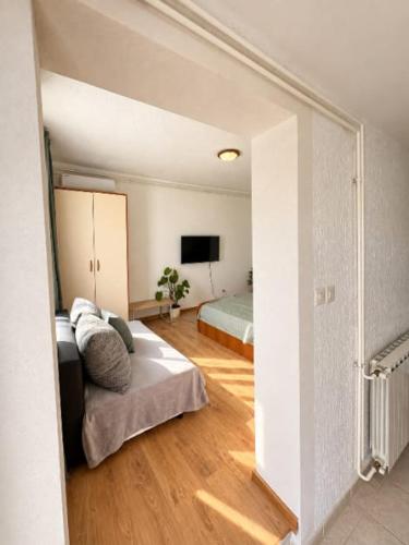 San Martin Studio Apartment in Bubani